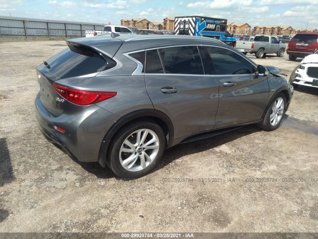 Photo 3 VIN: SJKCH5CPXKA011433 - INFINITI QX30 