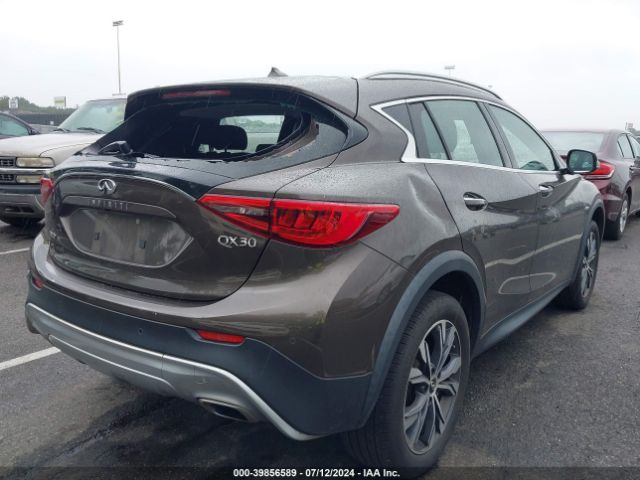 Photo 3 VIN: SJKCH5CR0HA017171 - INFINITI QX30 