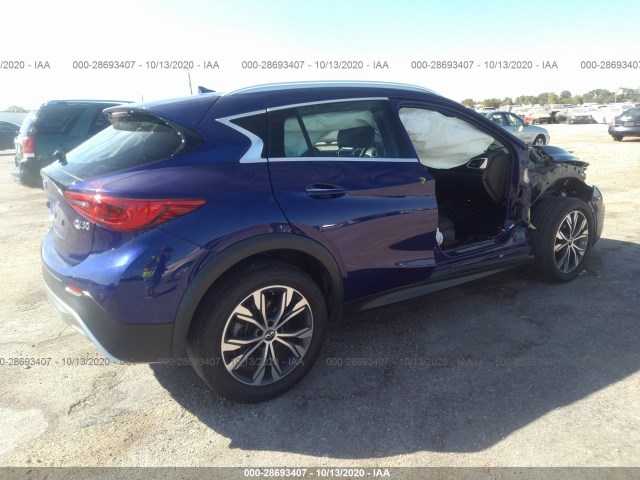 Photo 3 VIN: SJKCH5CR0HA017705 - INFINITI QX30 