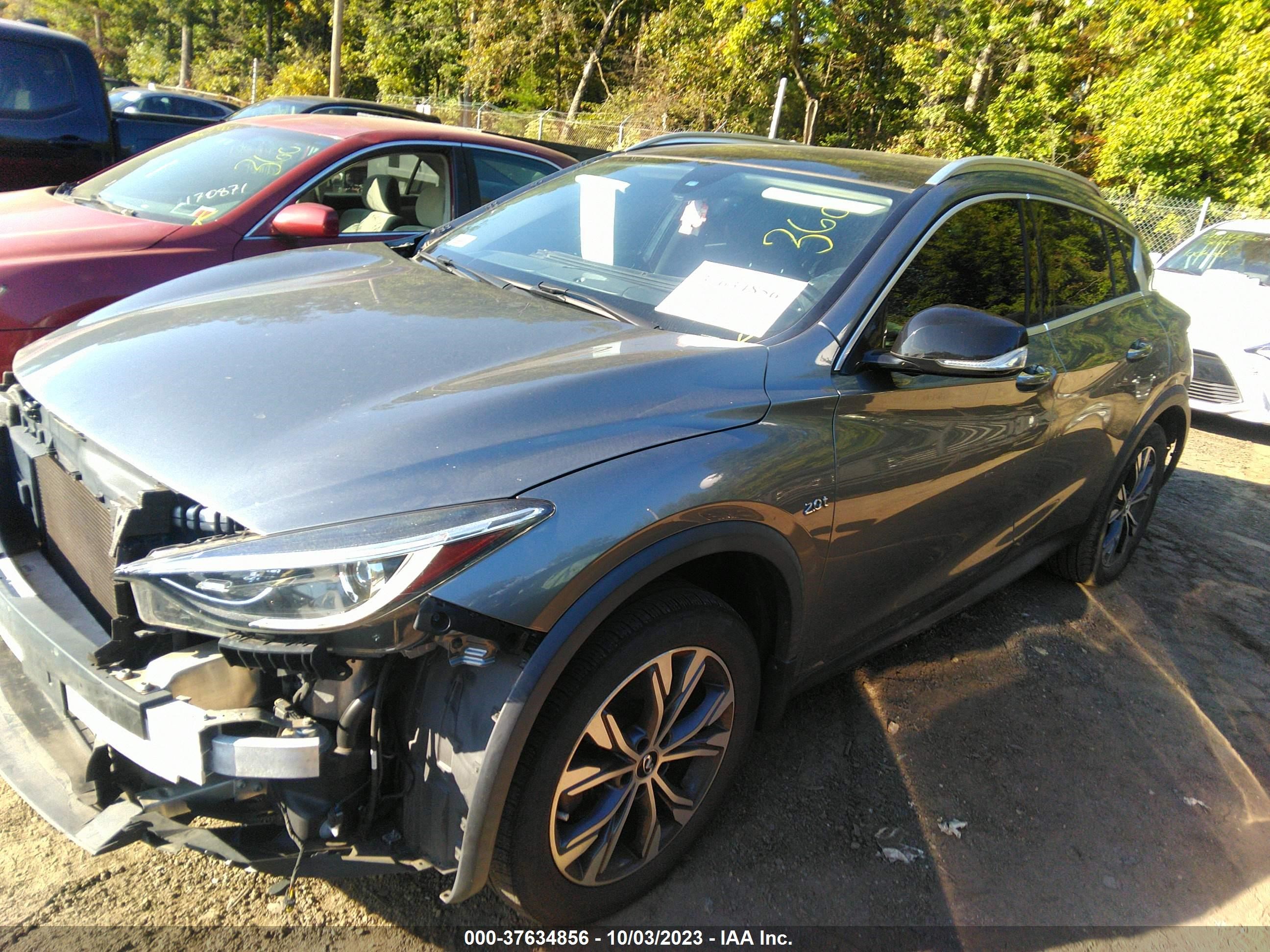 Photo 1 VIN: SJKCH5CR0HA021141 - INFINITI QX30 