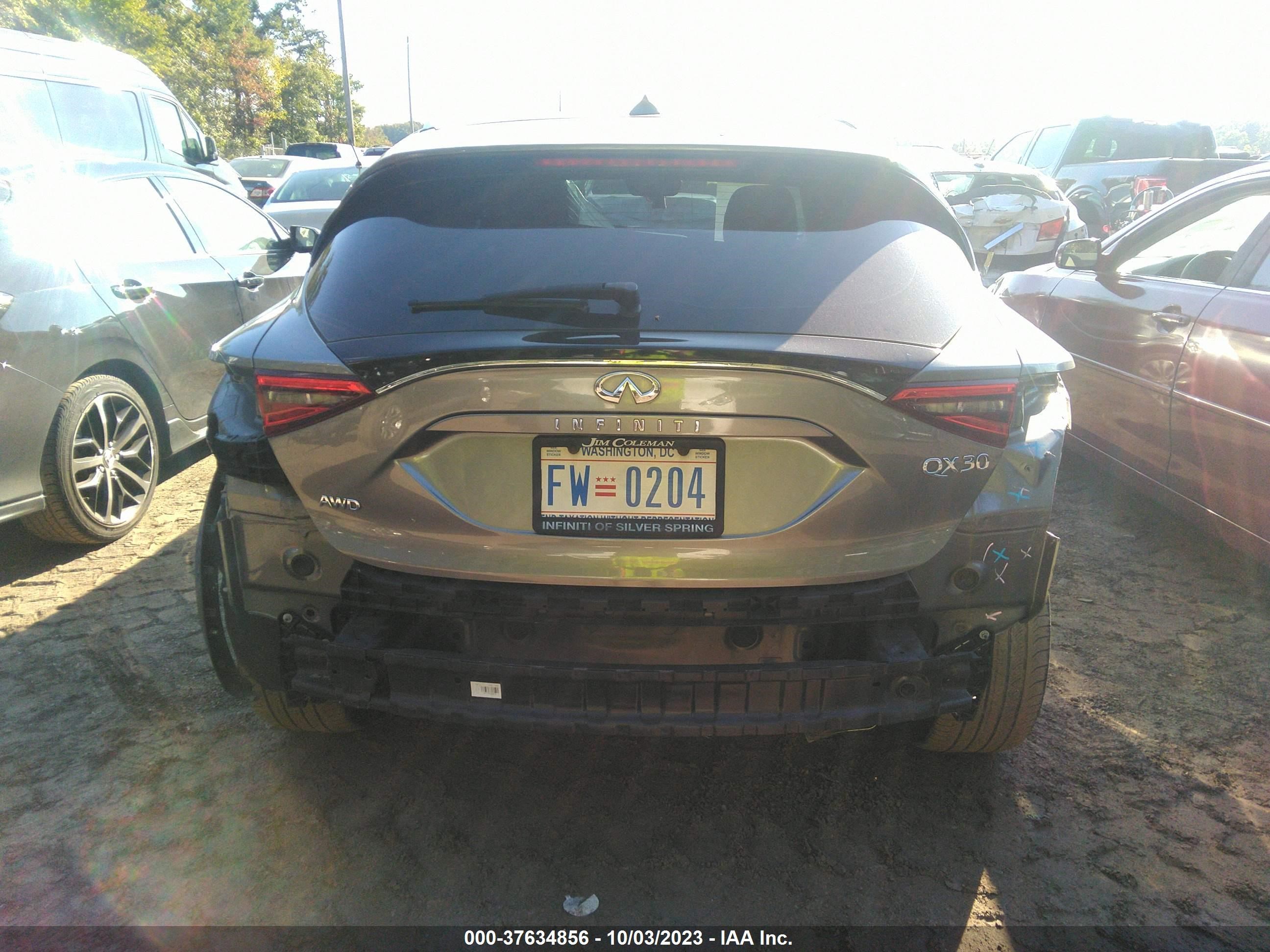 Photo 15 VIN: SJKCH5CR0HA021141 - INFINITI QX30 