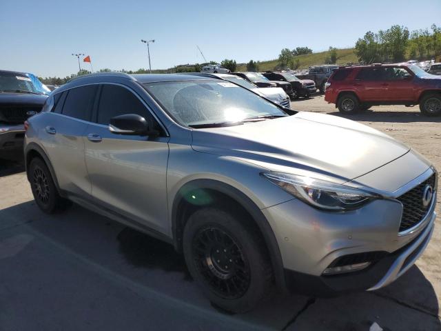 Photo 3 VIN: SJKCH5CR0HA031796 - INFINITI QX30 