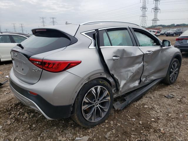 Photo 3 VIN: SJKCH5CR0HA033130 - INFINITI QX30 BASE 