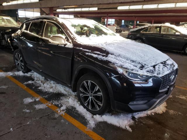 Photo 3 VIN: SJKCH5CR0HA036075 - INFINITI QX30 BASE 