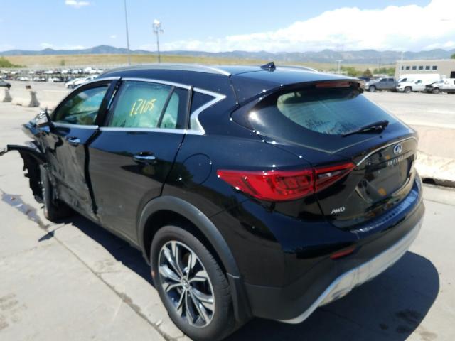 Photo 2 VIN: SJKCH5CR0JA004913 - INFINITI QX30 