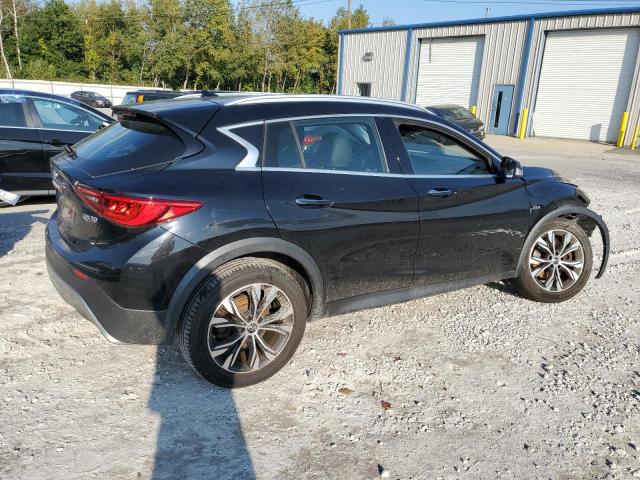 Photo 2 VIN: SJKCH5CR0KA009322 - INFINITI QX30 LUXE 