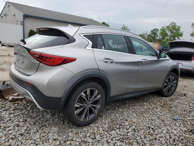 Photo 2 VIN: SJKCH5CR1HA033444 - INFINITI QX30 