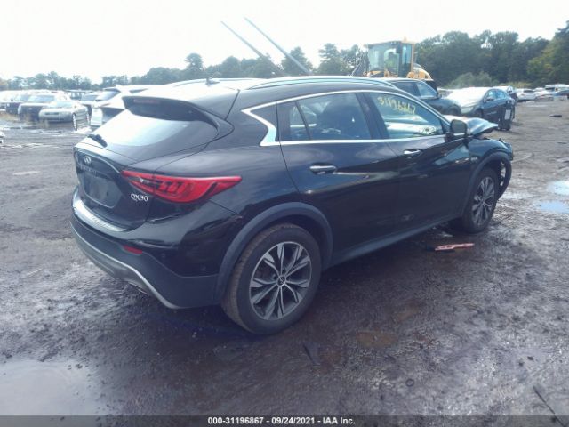 Photo 3 VIN: SJKCH5CR1HA035551 - INFINITI QX30 