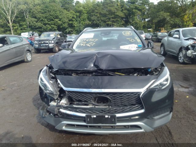 Photo 5 VIN: SJKCH5CR1HA035551 - INFINITI QX30 