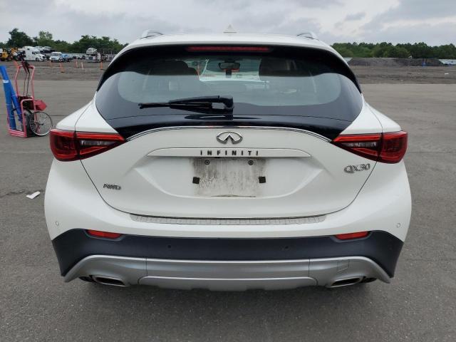 Photo 5 VIN: SJKCH5CR1HA038644 - INFINITI QX30 BASE 