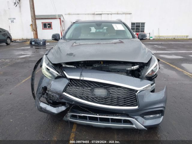 Photo 5 VIN: SJKCH5CR1JA045793 - INFINITI QX30 