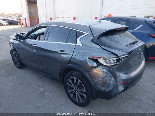 Photo 2 VIN: SJKCH5CR1JA059791 - INFINITI QX30 