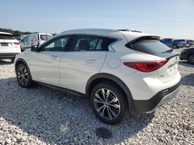 Photo 1 VIN: SJKCH5CR1KA011628 - INFINITI QX30 LUXE 