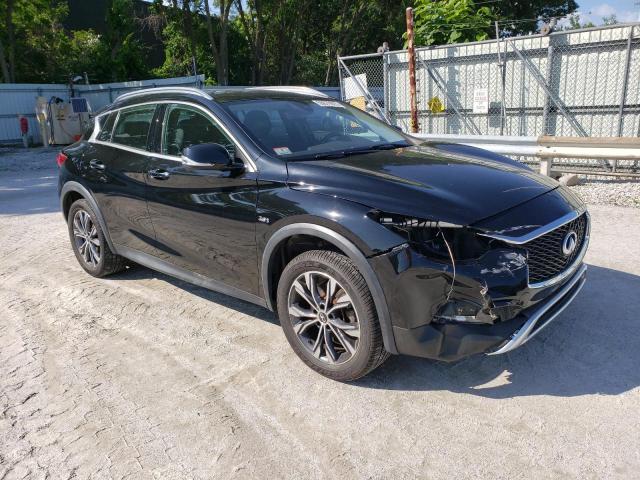 Photo 3 VIN: SJKCH5CR2HA025563 - INFINITI QX30 