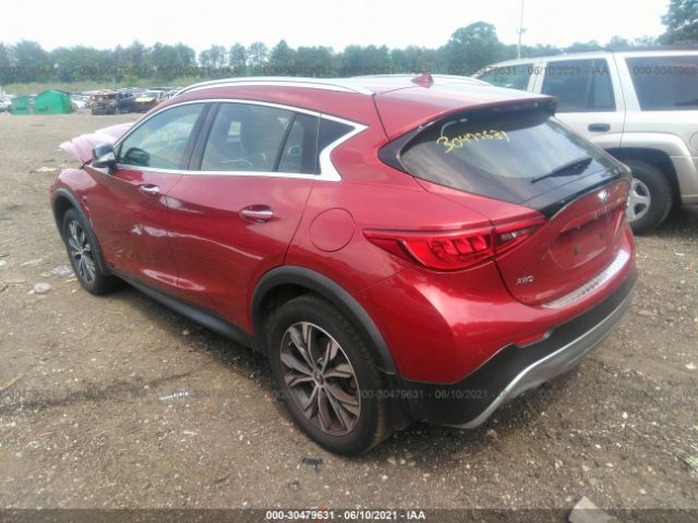 Photo 2 VIN: SJKCH5CR2HA030357 - INFINITI QX30 