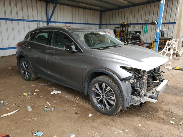 Photo 3 VIN: SJKCH5CR2HA034120 - INFINITI QX30 BASE 