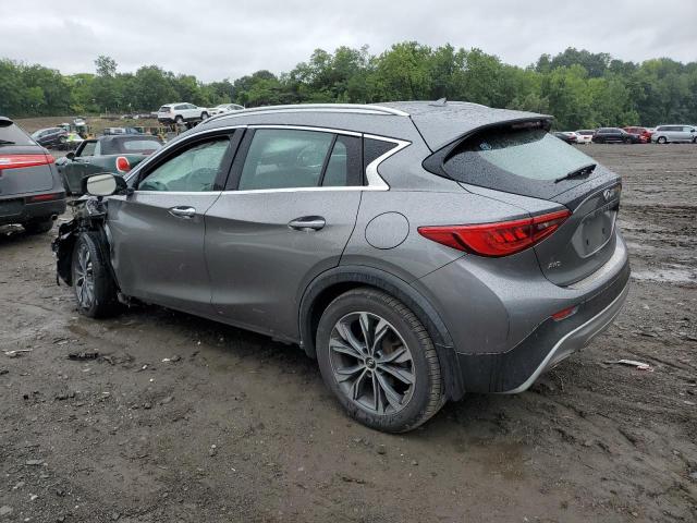 Photo 1 VIN: SJKCH5CR2JA003178 - INFINITI QX30 BASE 