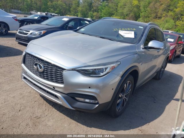 Photo 1 VIN: SJKCH5CR2JA004850 - INFINITI QX30 