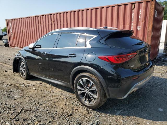 Photo 1 VIN: SJKCH5CR2JA043955 - INFINITI QX30 BASE 