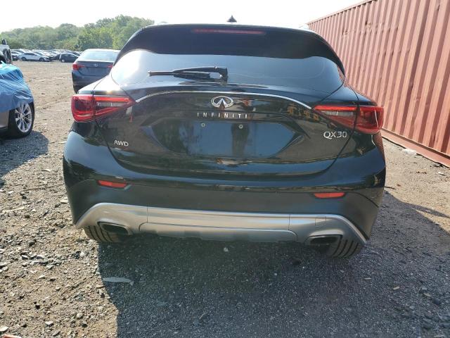 Photo 5 VIN: SJKCH5CR2JA043955 - INFINITI QX30 BASE 