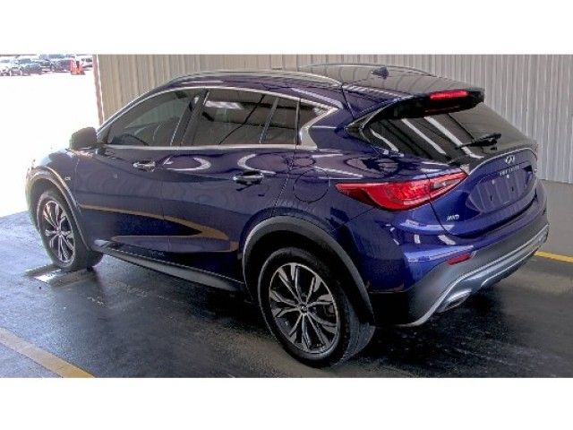 Photo 0 VIN: SJKCH5CR2JA049982 - INFINITI QX30 