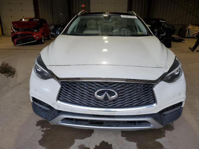 Photo 4 VIN: SJKCH5CR2JA050114 - INFINITI QX30 