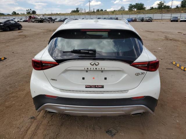 Photo 5 VIN: SJKCH5CR2JA052770 - INFINITI QX30 