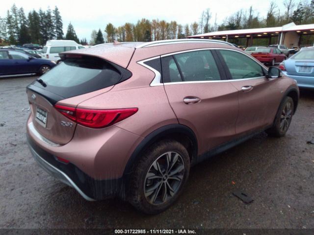 Photo 3 VIN: SJKCH5CR2JA054034 - INFINITI QX30 