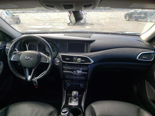 Photo 8 VIN: SJKCH5CR2JA055748 - INFINITI QX30 PURE 