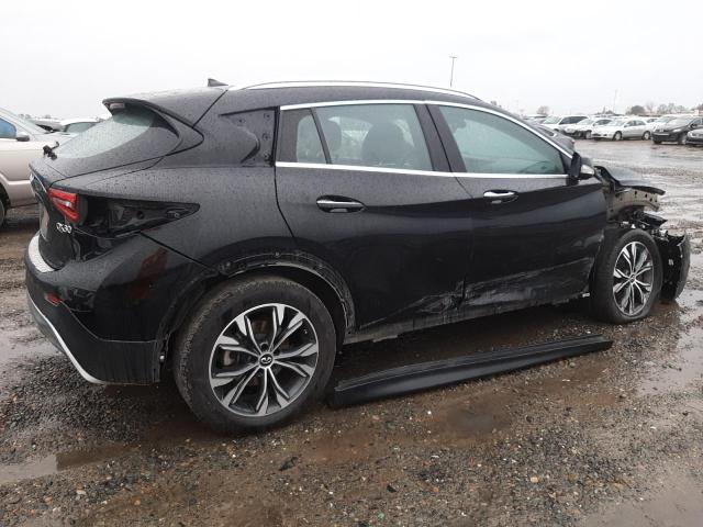 Photo 2 VIN: SJKCH5CR2KA007782 - INFINITI QX30 LUXE 