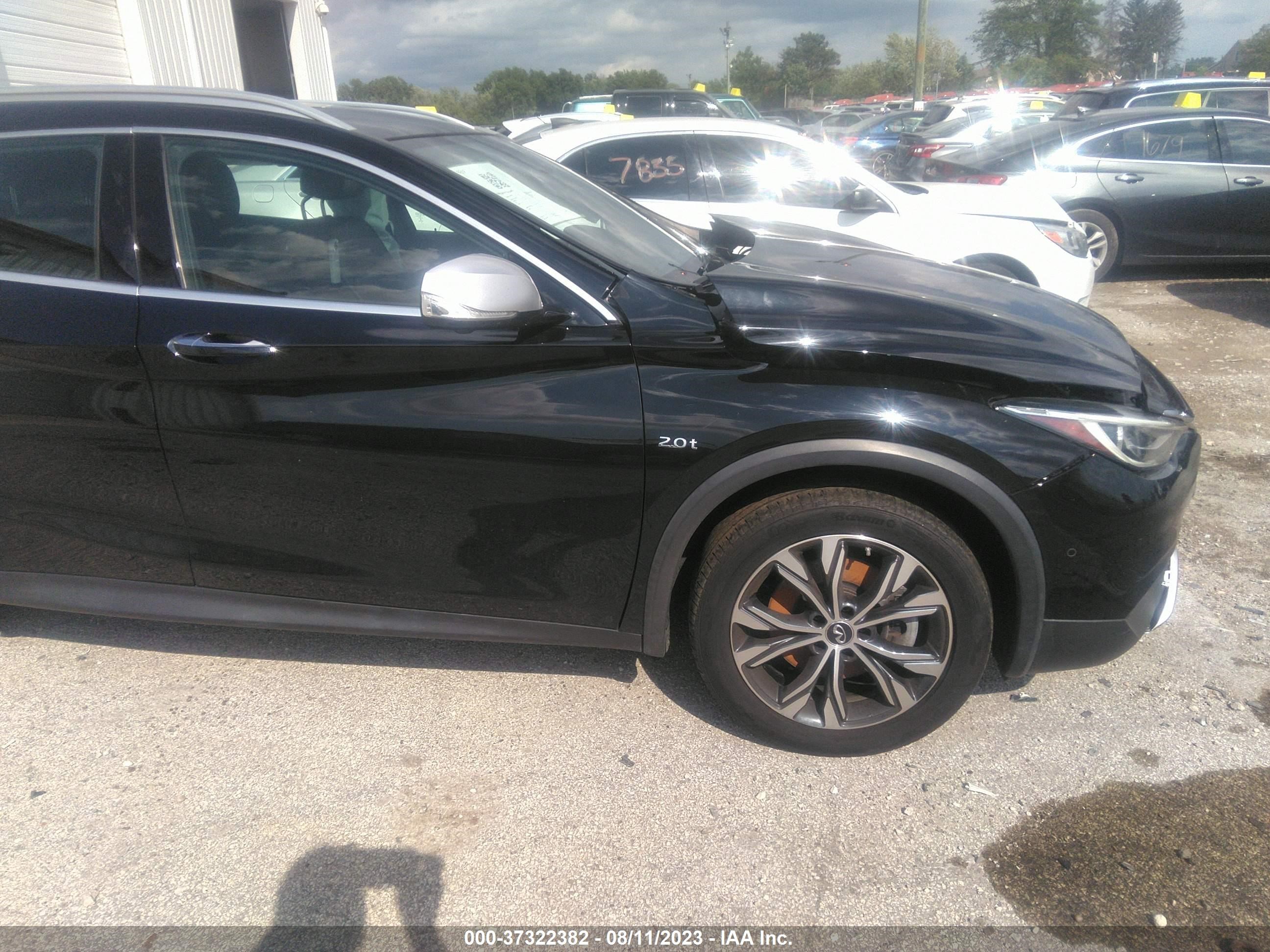 Photo 13 VIN: SJKCH5CR2KA009886 - INFINITI QX30 