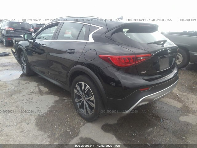 Photo 2 VIN: SJKCH5CR2KA009953 - INFINITI QX30 