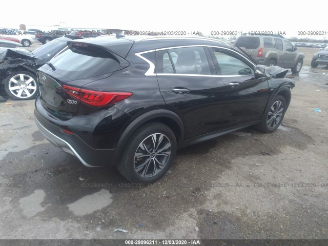 Photo 3 VIN: SJKCH5CR2KA009953 - INFINITI QX30 