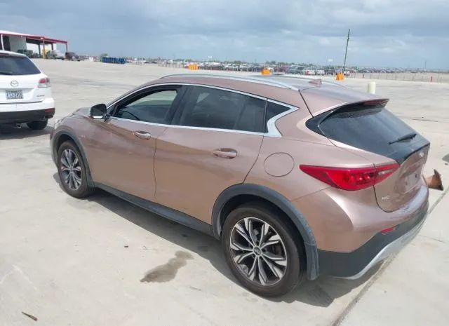 Photo 2 VIN: SJKCH5CR3HA024115 - INFINITI QX30 