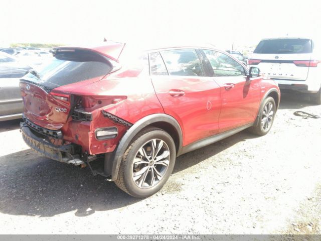 Photo 3 VIN: SJKCH5CR3JA042152 - INFINITI QX30 