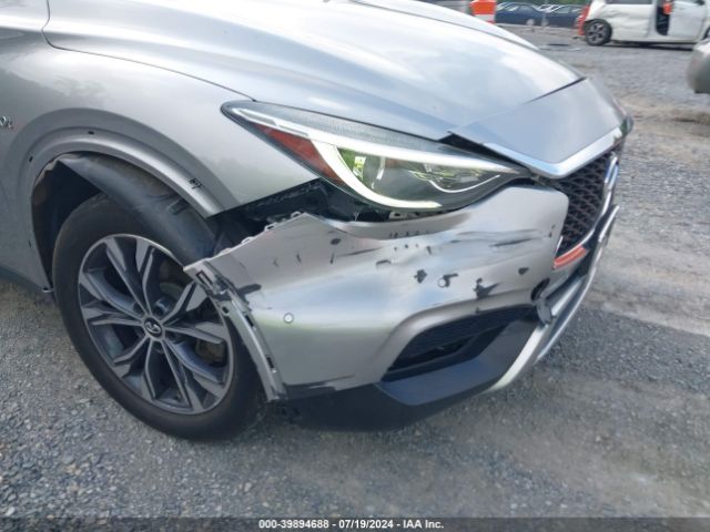 Photo 5 VIN: SJKCH5CR3JA045195 - INFINITI QX30 