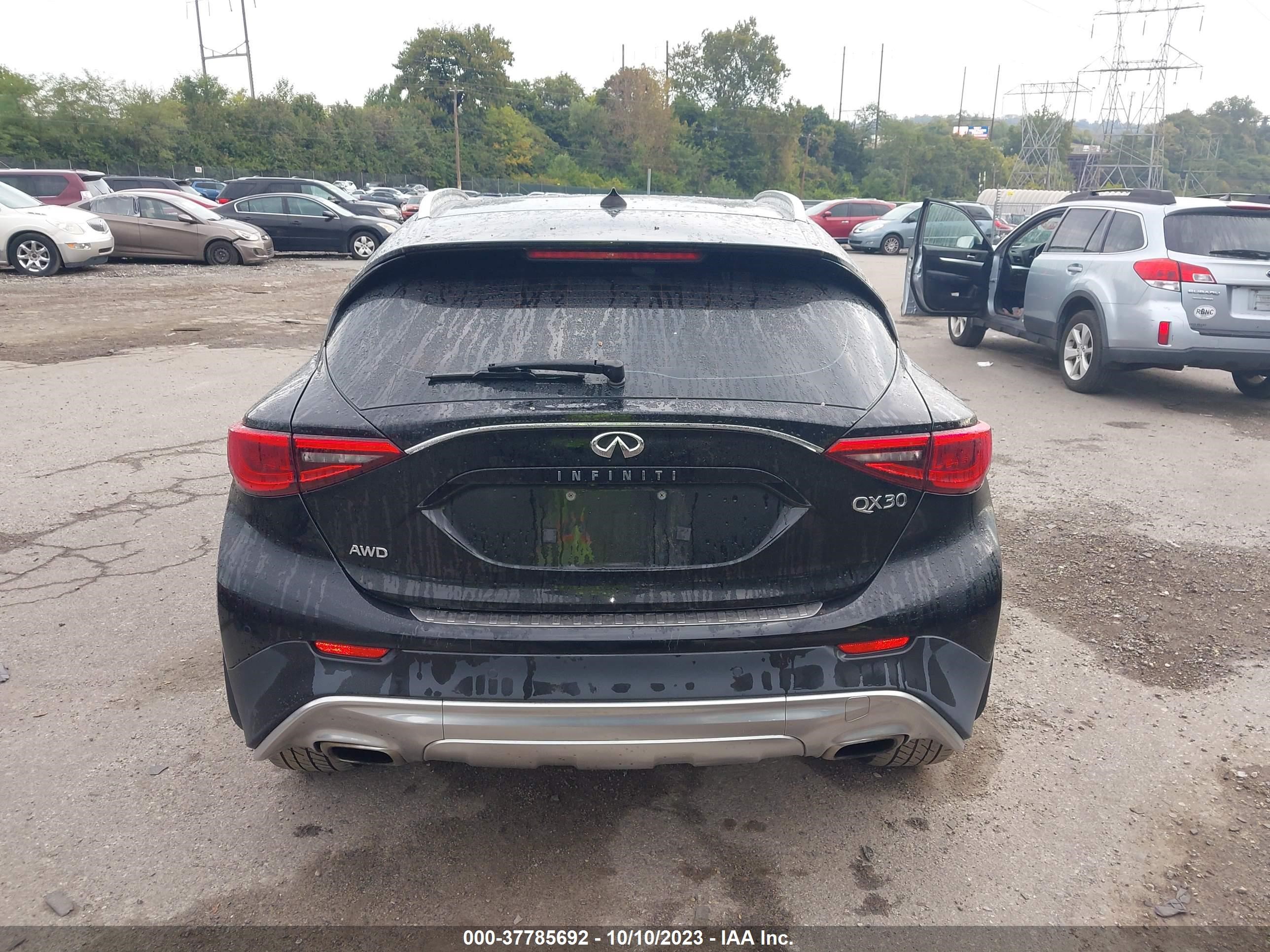 Photo 16 VIN: SJKCH5CR4HA019232 - INFINITI QX30 