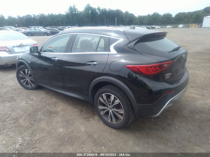 Photo 2 VIN: SJKCH5CR4HA019411 - INFINITI QX30 