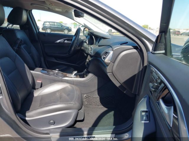 Photo 4 VIN: SJKCH5CR4HA026259 - INFINITI QX30 