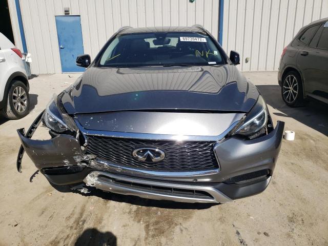 Photo 4 VIN: SJKCH5CR4JA052723 - INFINITI QX30 BASE 