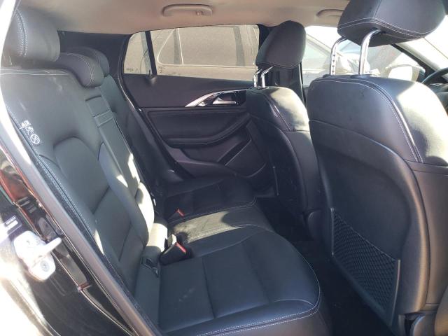 Photo 2 VIN: SJKCH5CR4JA055685 - INFINITI QX30 BASE 