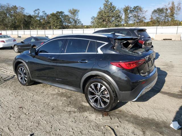 Photo 1 VIN: SJKCH5CR4JA056321 - INFINITI QX30 BASE 