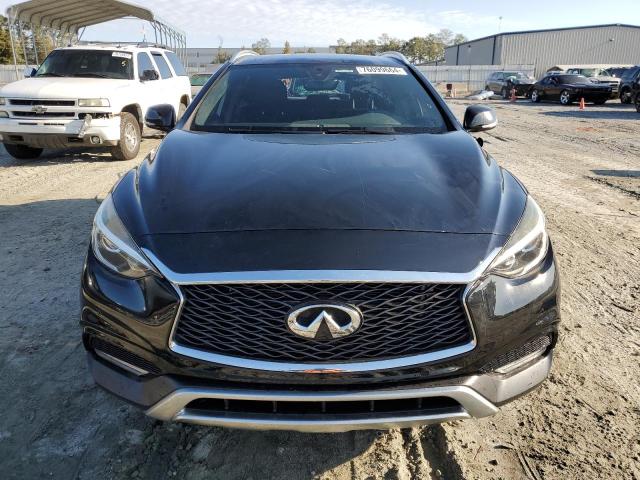 Photo 4 VIN: SJKCH5CR4JA056321 - INFINITI QX30 BASE 