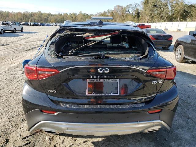 Photo 5 VIN: SJKCH5CR4JA056321 - INFINITI QX30 BASE 