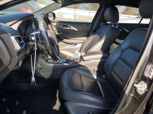 Photo 6 VIN: SJKCH5CR4JA056321 - INFINITI QX30 BASE 