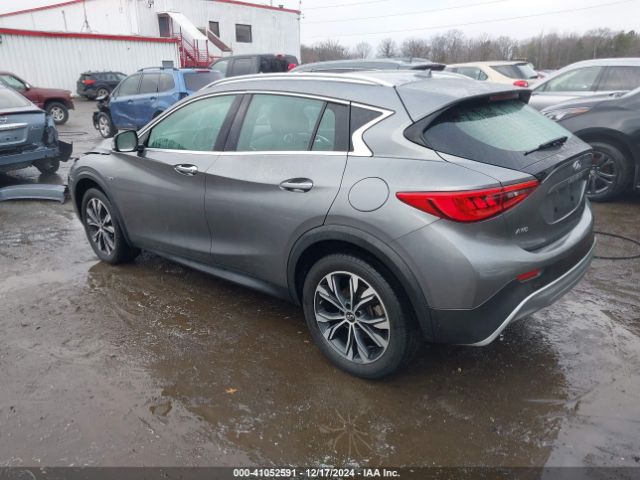 Photo 2 VIN: SJKCH5CR4JA058960 - INFINITI QX30 