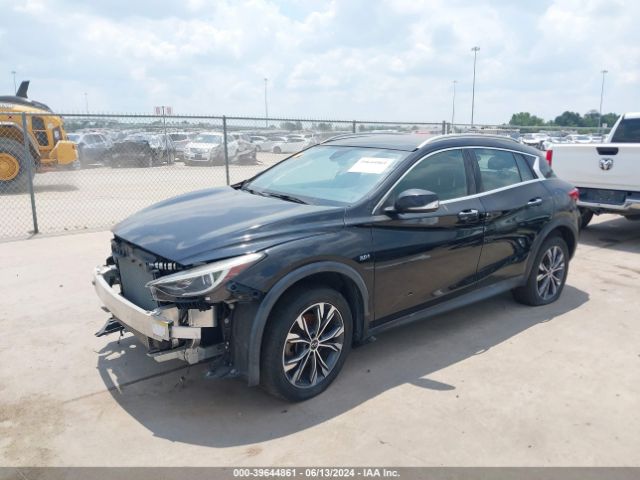 Photo 1 VIN: SJKCH5CR4KA006858 - INFINITI QX30 