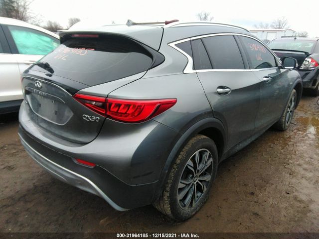 Photo 3 VIN: SJKCH5CR4KA011638 - INFINITI QX30 