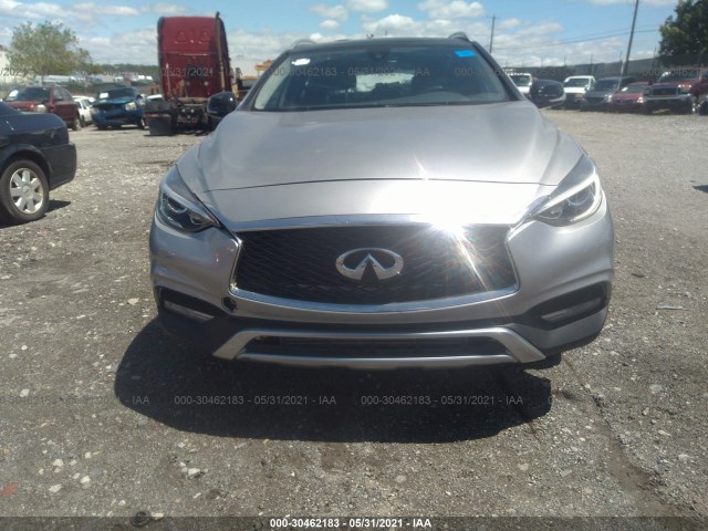 Photo 5 VIN: SJKCH5CR5HA024097 - INFINITI QX30 