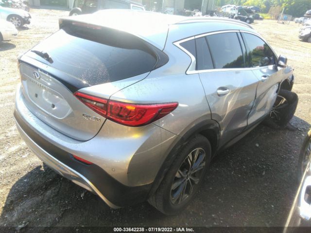 Photo 3 VIN: SJKCH5CR5HA025587 - INFINITI QX30 